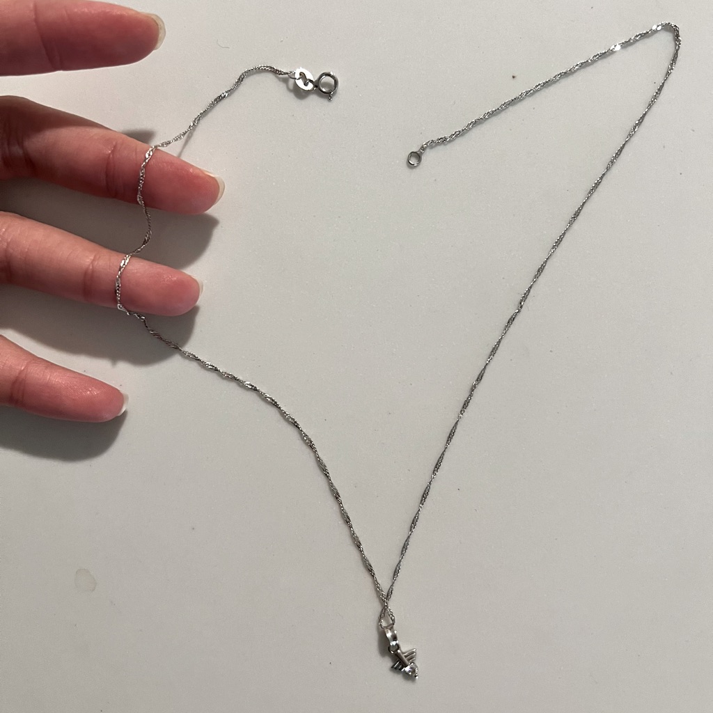 1.0 Mm 14k Solid Rope Necklace Chain With A Small 14k Pendant.